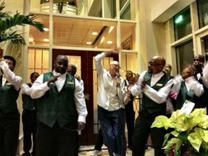 525109_339461672828601_1471526027_n